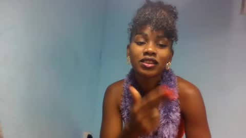 Snapshot of oooorazanasoa chatting on 07.28.26 oooorazanasoa online show from 07.28.26
