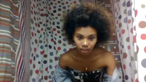 oooosoavizara online show from 07.25.26