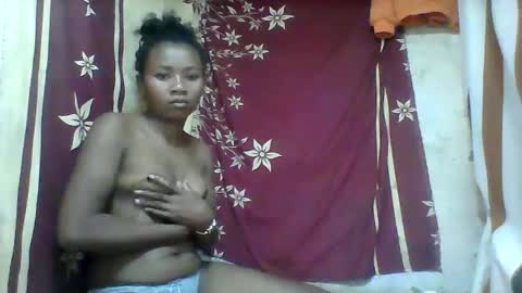 oooozafiette online show from 05.24.26