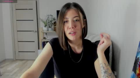 Britney online show from 09.29.25