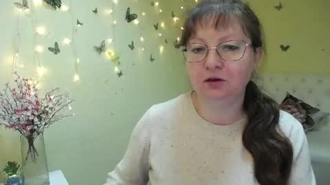 Snapshot of oovanessahotts chatting on 05.04.26 Vanessa online show from 05.04.26