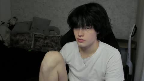 Bella and John online show from 12.16.25