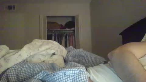 Snapshot of orange22boi chatting on 01.05.25 orange22boi online show from 01.05.25