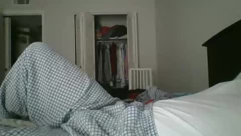 Snapshot of orange22boi chatting on 10.26.25 orange22boi online show from 10.26.25