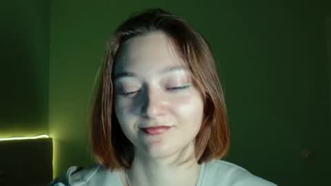 Melani  online show from 11.25.25