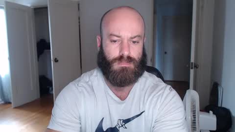 Snapshot of oregon87 chatting on 12.09.24 The Oregon Lumberjack online show from 12.09.24