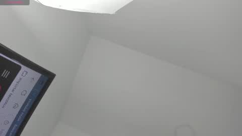 Miss Guzman  online show from 03.03.25