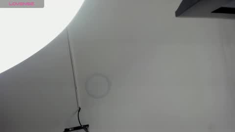 Miss Guzman  online show from 09.14.25