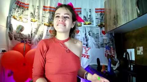 Snapshot of oriana_thomson2 chatting on 02.17.25 Oriana online show from 02.17.25