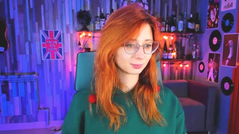Snapshot of orianna_blade chatting on 12.22.24 Orianna -  Hi Im into geek culture cosplay crafting LARP games. Shall we play DnD online show from 12.22.24
