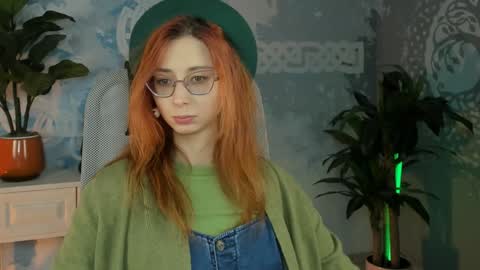 Snapshot of orianna_blade chatting on 12.30.24 Orianna -  Hi Im into geek culture cosplay crafting LARP games. Shall we play DnD online show from 12.30.24