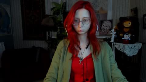 Snapshot of orianna_blade chatting on 01.14.25 Orianna -  Hi Im into geek culture cosplay crafting LARP games. Shall we play DnD online show from 01.14.25