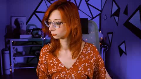 Snapshot of orianna_blade chatting on 01.25.25 Orianna -  Hi Im into geek culture cosplay crafting LARP games. Shall we play DnD online show from 01.25.25