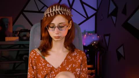 Snapshot of orianna_blade chatting on 01.25.25 Orianna -  Hi Im into geek culture cosplay crafting LARP games. Shall we play DnD online show from 01.25.25
