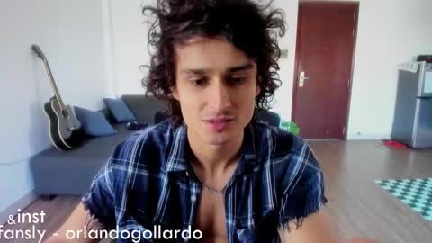 Snapshot of orlando__bloom chatting on 01.07.25 Fansly and Instagram -  online show from 01.07.25