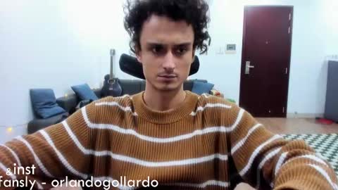 Snapshot of orlando__bloom chatting on 01.09.25 Fansly and Instagram -  online show from 01.09.25