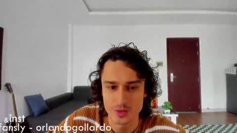 Snapshot of orlando__bloom chatting on 01.15.25 Fansly and Instagram -  online show from 01.15.25