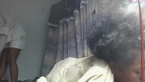 ornellahhh online show from 10.17.25