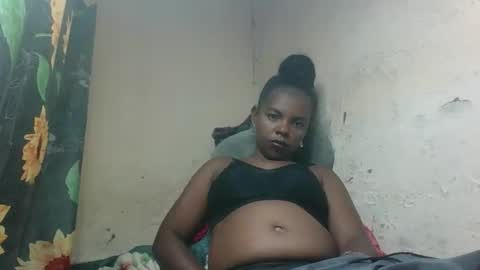 Snapshot of ornettee chatting on 10.13.25 ornettee online show from 10.13.25