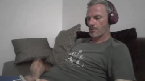 orwel09 online show from 04.18.26