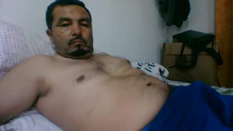 Snapshot of oscarjhe3512 chatting on 03.17.26 oscarjhe3512 online show from 03.17.26