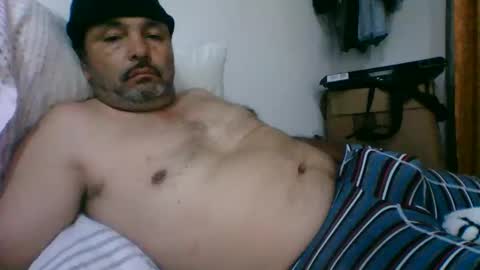 Snapshot of oscarjhe3512 chatting on 03.29.26 oscarjhe3512 online show from 03.29.26