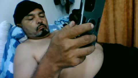 oscarjhe3512 online show from 06.14.26