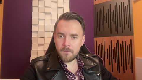 Snapshot of oscarsavage chatting on 01.27.25 Oscar Steel Savage online show from 01.27.25