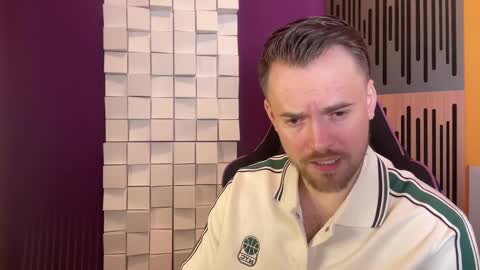 Snapshot of oscarsavage chatting on 02.17.25 Oscar Steel Savage online show from 02.17.25