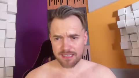 Snapshot of oscarsavage chatting on 02.17.25 Oscar Steel Savage online show from 02.17.25