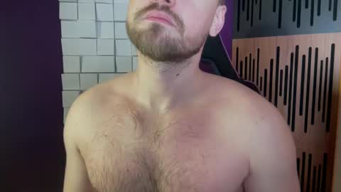 Snapshot of oscarsavage chatting on 03.03.25 Oscar Steel Savage online show from 03.03.25