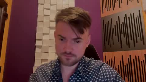 Snapshot of oscarsavage chatting on 03.12.25 Oscar Steel Savage online show from 03.12.25