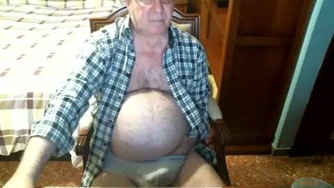 Snapshot of oscarw chatting on 01.08.26 Oscar online show from 01.08.26