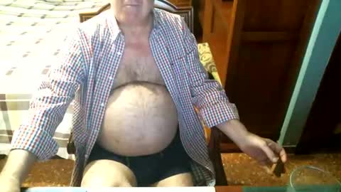 Snapshot of oscarw chatting on 01.11.26 Oscar online show from 01.11.26