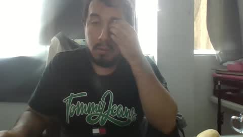 Snapshot of oscaryn_martell chatting on 01.22.25 oscaryn_martell online show from 01.22.25