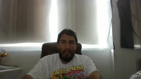 Snapshot of oscaryn_martell chatting on 10.14.25 oscaryn_martell online show from 10.14.25