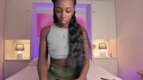 oshun_444 online show from 04.18.26