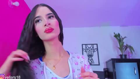 Snapshot of osiris_doll chatting on 01.11.26 vella online show from 01.11.26