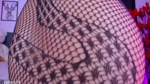 Snapshot of osiris_doll chatting on 02.15.26 vella online show from 02.15.26