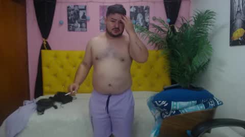 Snapshot of oso_gael chatting on 02.26.25 Bear Gael online show from 02.26.25