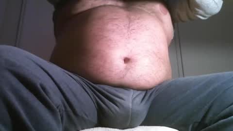 Snapshot of osolicencioso chatting on 05.19.26 Oso Licencioso online show from 05.19.26