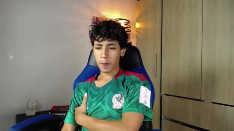 ostin 18hot online show from 12.19.24