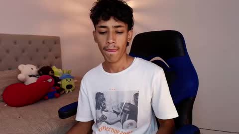 ostin 18hot online show from 10.09.25