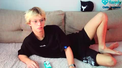 Ostin online show from 02.12.25