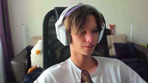 Ostin online show from 09.18.25