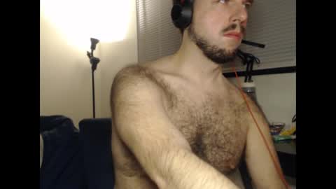 Snapshot of otterpussy chatting on 02.23.25 OtterPussy online show from 02.23.25