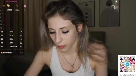 Snapshot of ottiliebolyard chatting on 03.02.26 Anne online show from 03.02.26