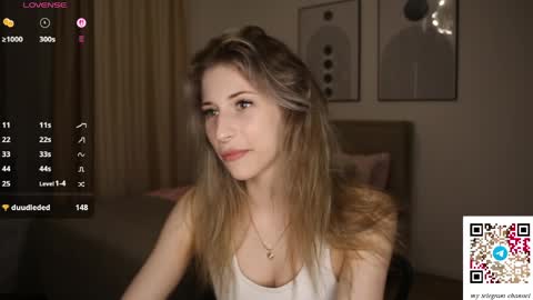 Snapshot of ottiliebolyard chatting on 03.31.26 Anne online show from 03.31.26