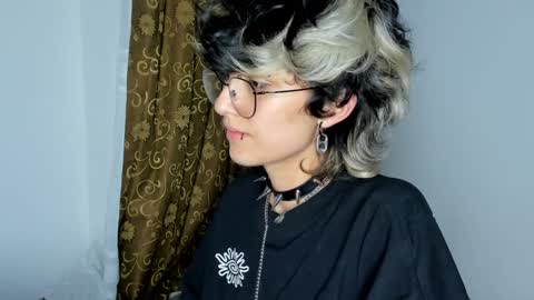 Otto 3 online show from 12.17.24