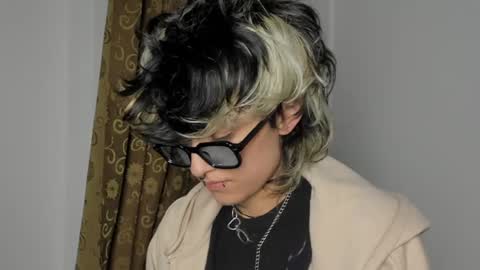 Otto 3 online show from 12.29.24